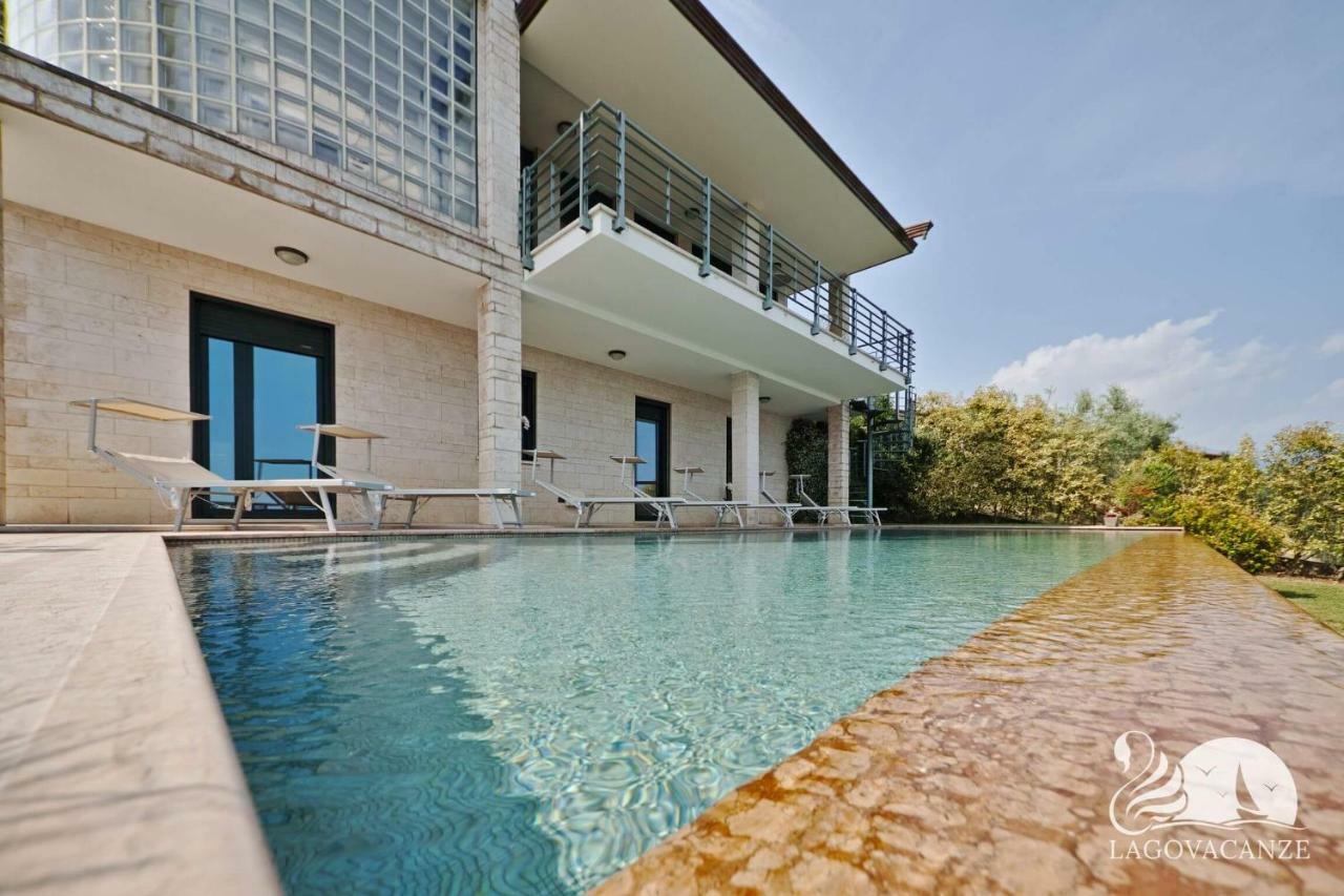 Villa Livia Luxury Roe Kültér fotó